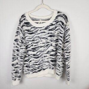 Mudd Fuzzy Animal Print‎ Sweater XL